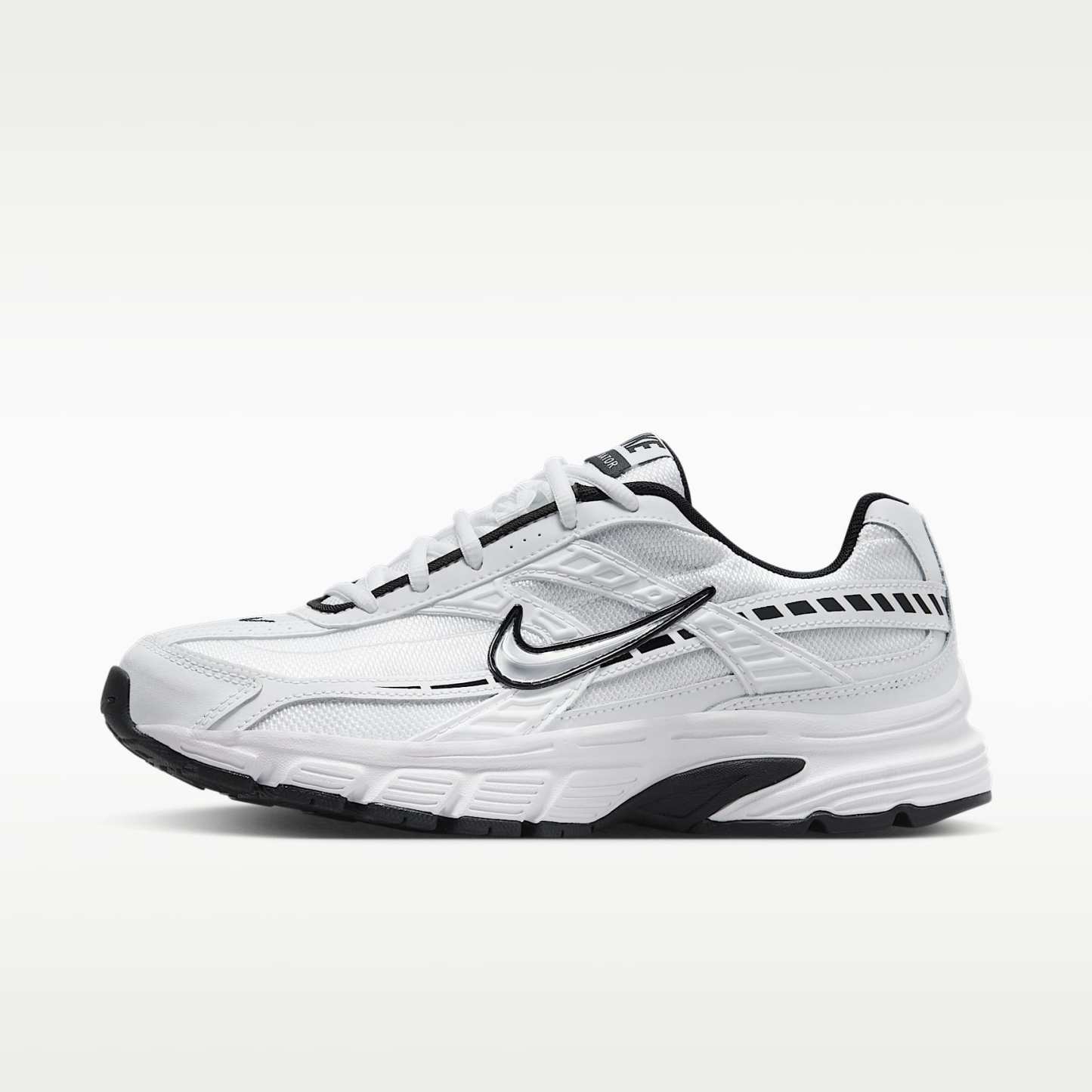 Nike Initiator Damenschuh – Weiß/Weiß/Schwarz/Metallic Silver