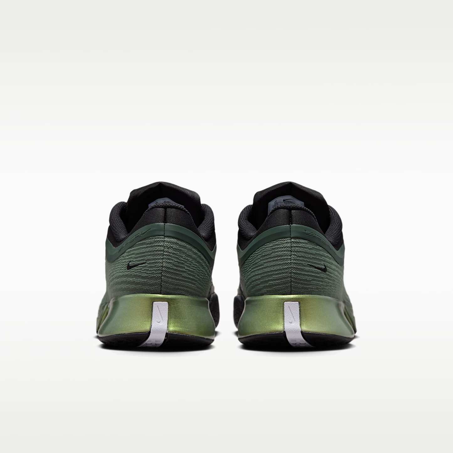 Nike Vapor Pro 3 PRM Tennisschuhe für den Hartplatz (Herren) – Camo Green/Pure Platinum/Schwarz/Metallic Gold