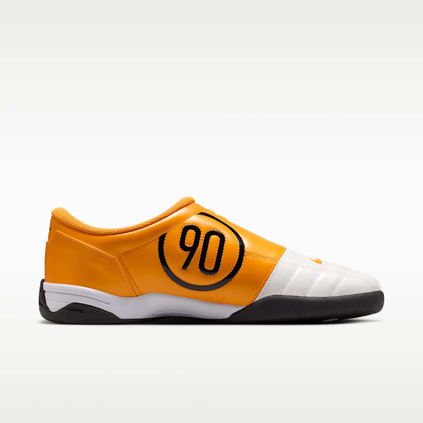 Nike Total 90 Schuh (Herren) – Weiß/University Gold/Schwarz