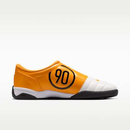 Nike Total 90 Schuh (Herren) – Weiß/University Gold/Schwarz