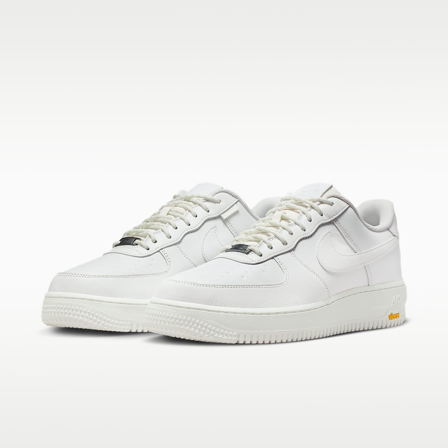 Air Force 1 GORE-TEX Vibram Schuh (Herren) – Summit White/Off White/Speed Yellow/Summit White
