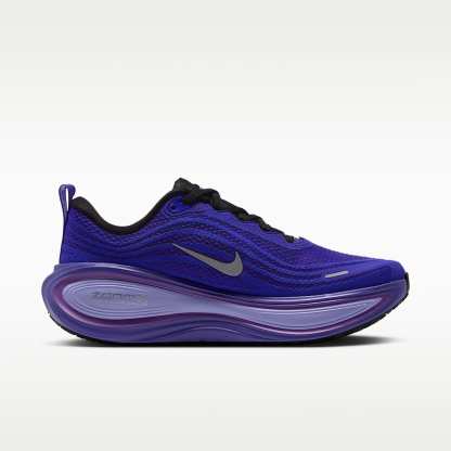 Nike Vomero Plus Straßenlaufschuh (Damen) – Schwarz/Persian Violet/Vivid Violet/Metallic Silver