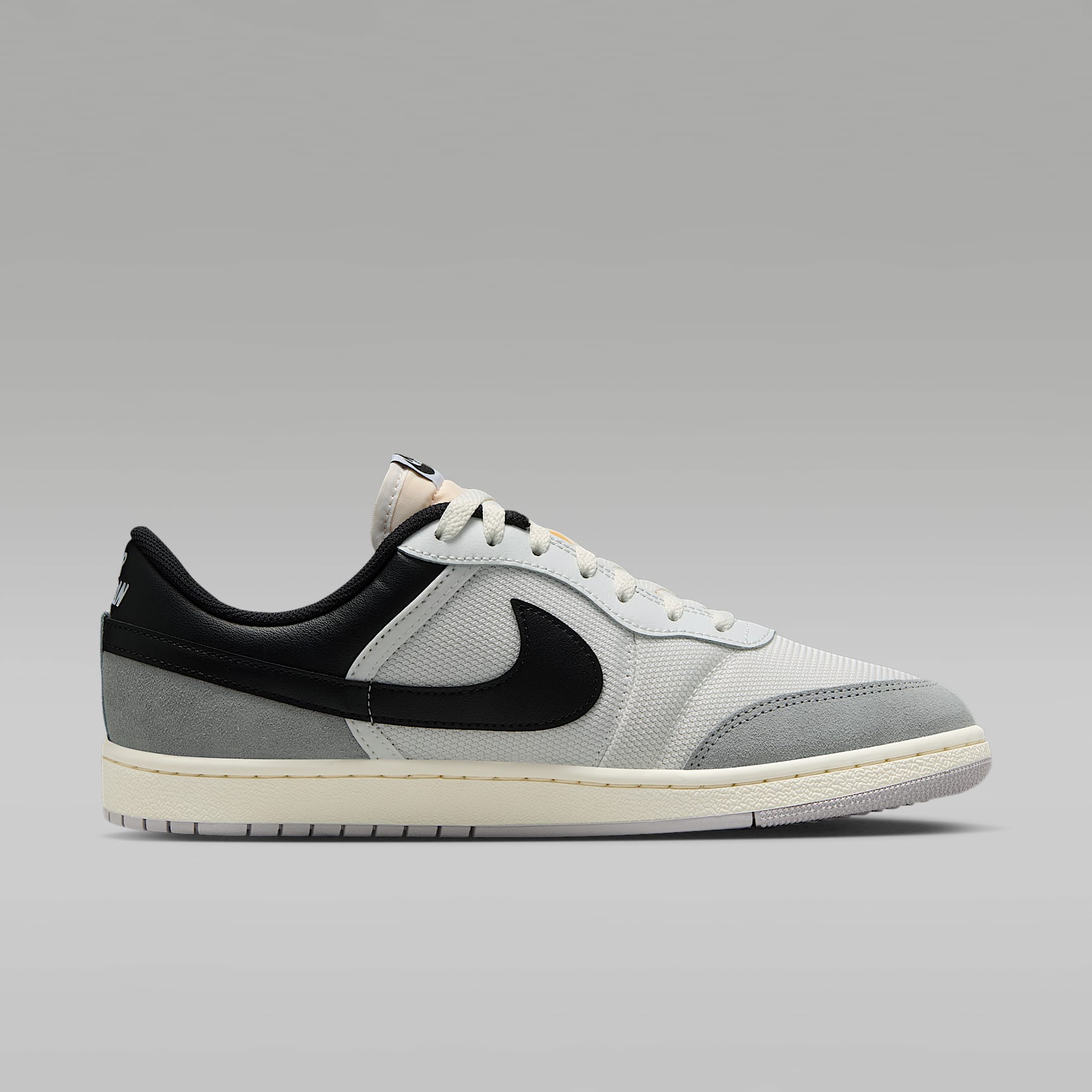 Air Jordan Skyline Low Herrenschuh – Summit White/Light Smoke Grey/Neutral Grey/Schwarz