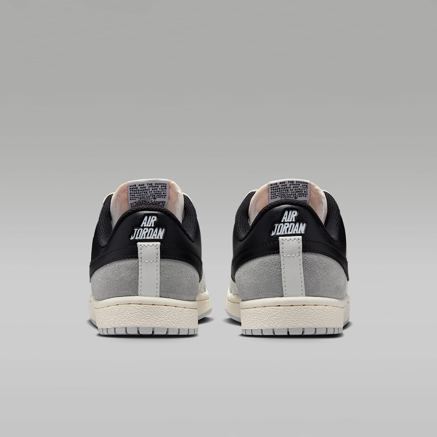 Air Jordan Skyline Low Damenschuh – Summit White/Light Smoke Grey/Sail/Schwarz