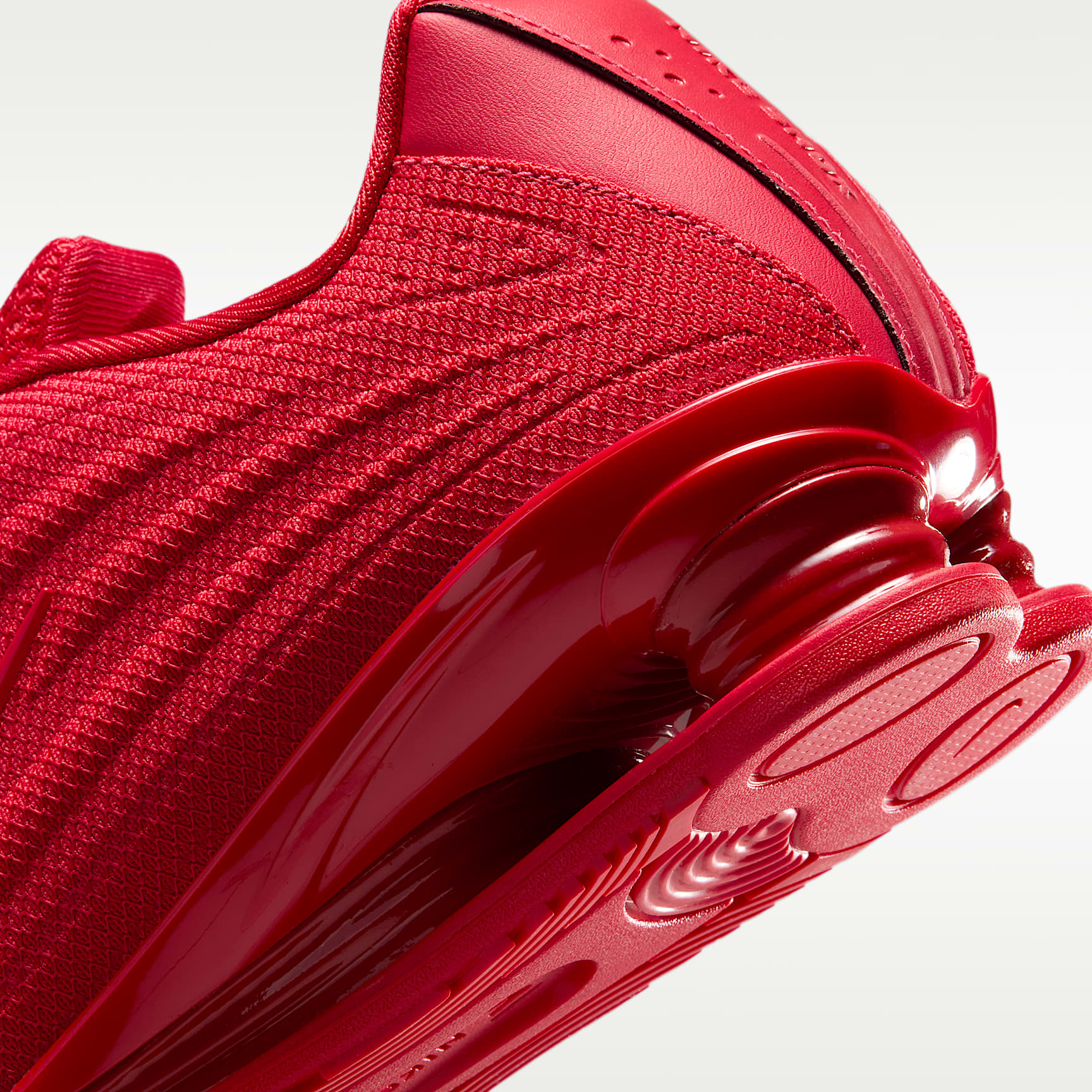 Nike Shox Z Schuh (Damen) – University Red/Schwarz/University Red