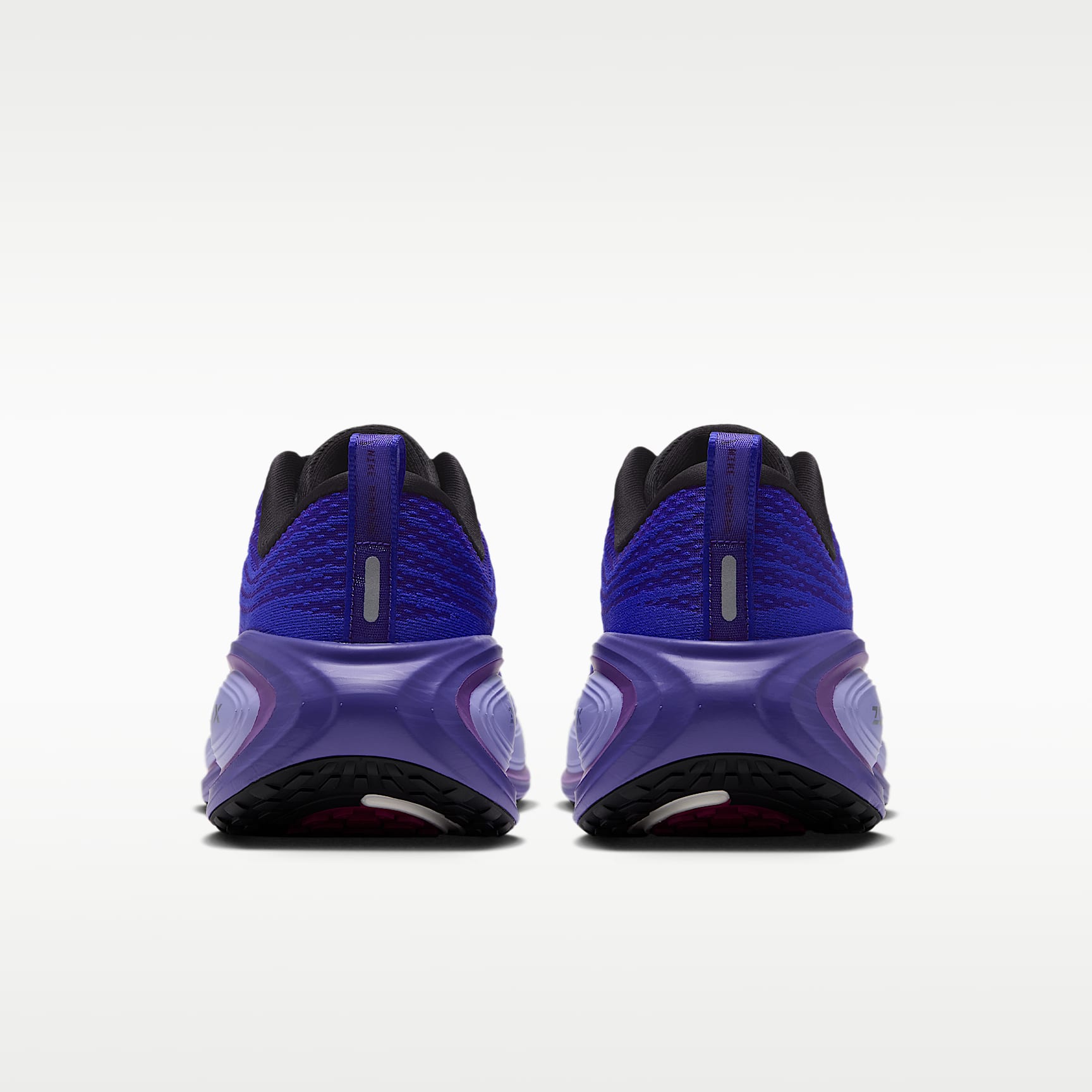 Nike Vomero Plus Straßenlaufschuh (Damen) – Schwarz/Persian Violet/Vivid Violet/Metallic Silver