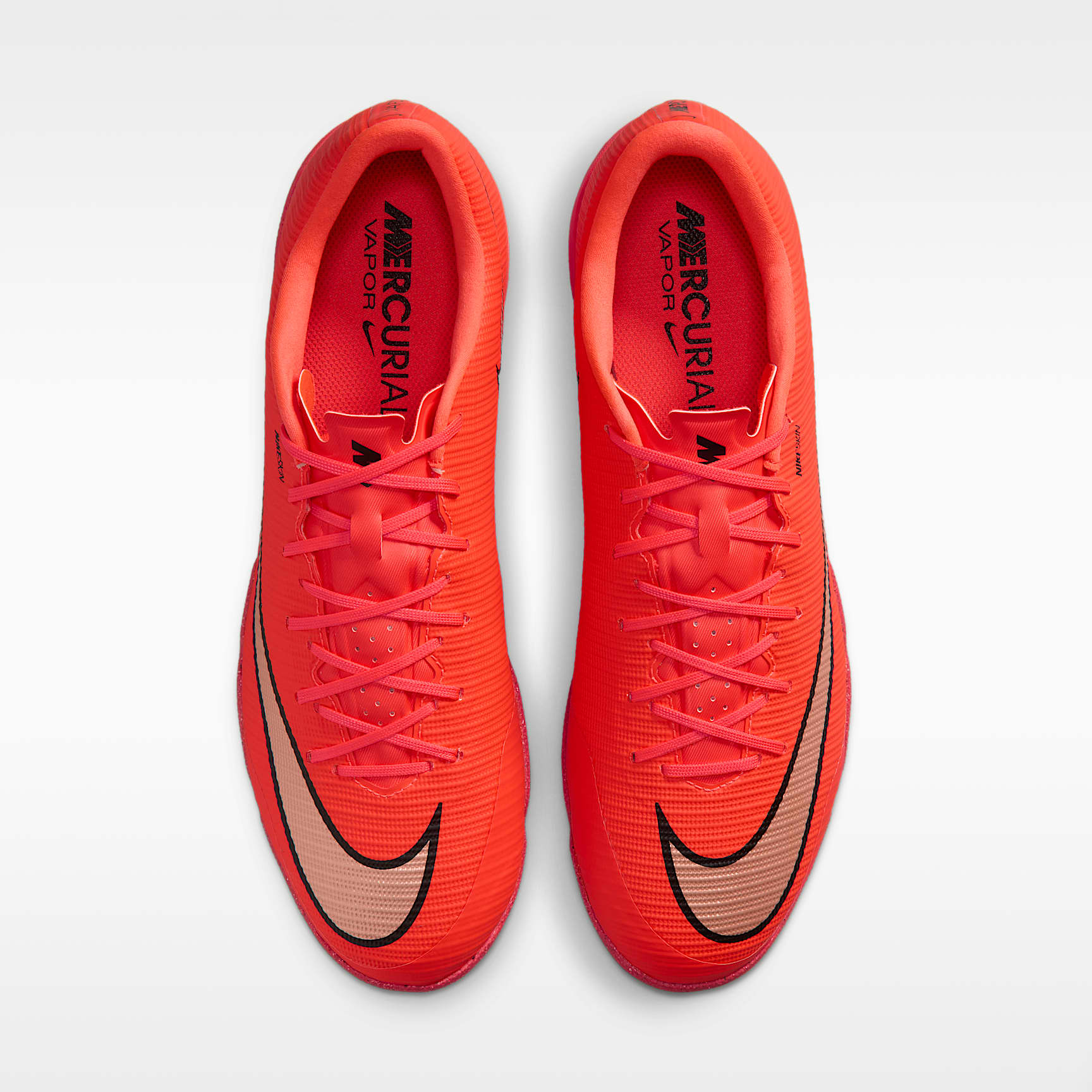 Nike Mercurial Vapor 17 Academy Low-Top-Fußballschuh für Turf – Bright Crimson/Blur