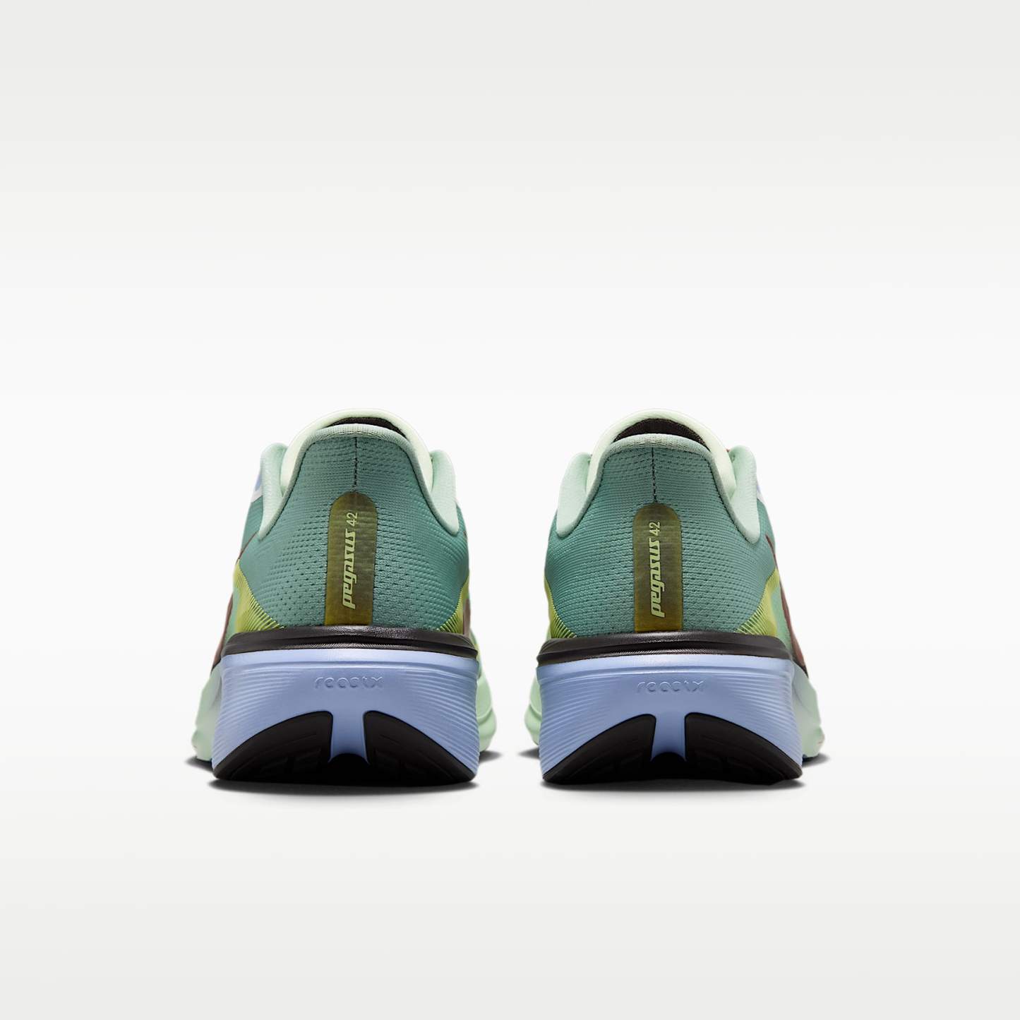 Nike Pegasus 42 SE Straßenlaufschuh (Herren) – Steam/Frosted Spruce/Purple Fade/Rugged Orange