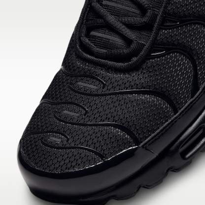 Nike Air Max Plus Herrenschuh – Schwarz/Schwarz/Schwarz