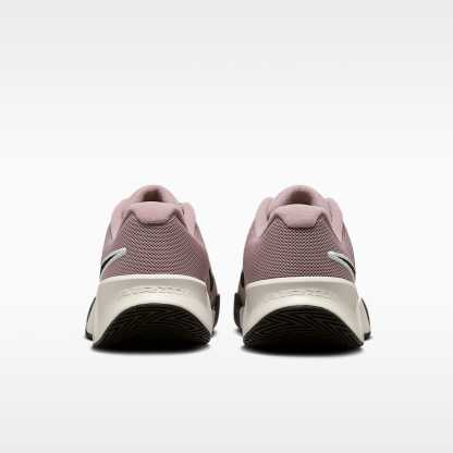 Nike GP Challenge Pro PRM Tennisschuh für den Clay Court (Herren) – Light Violet Ore/Barely Green/Anthracite/Schwarz
