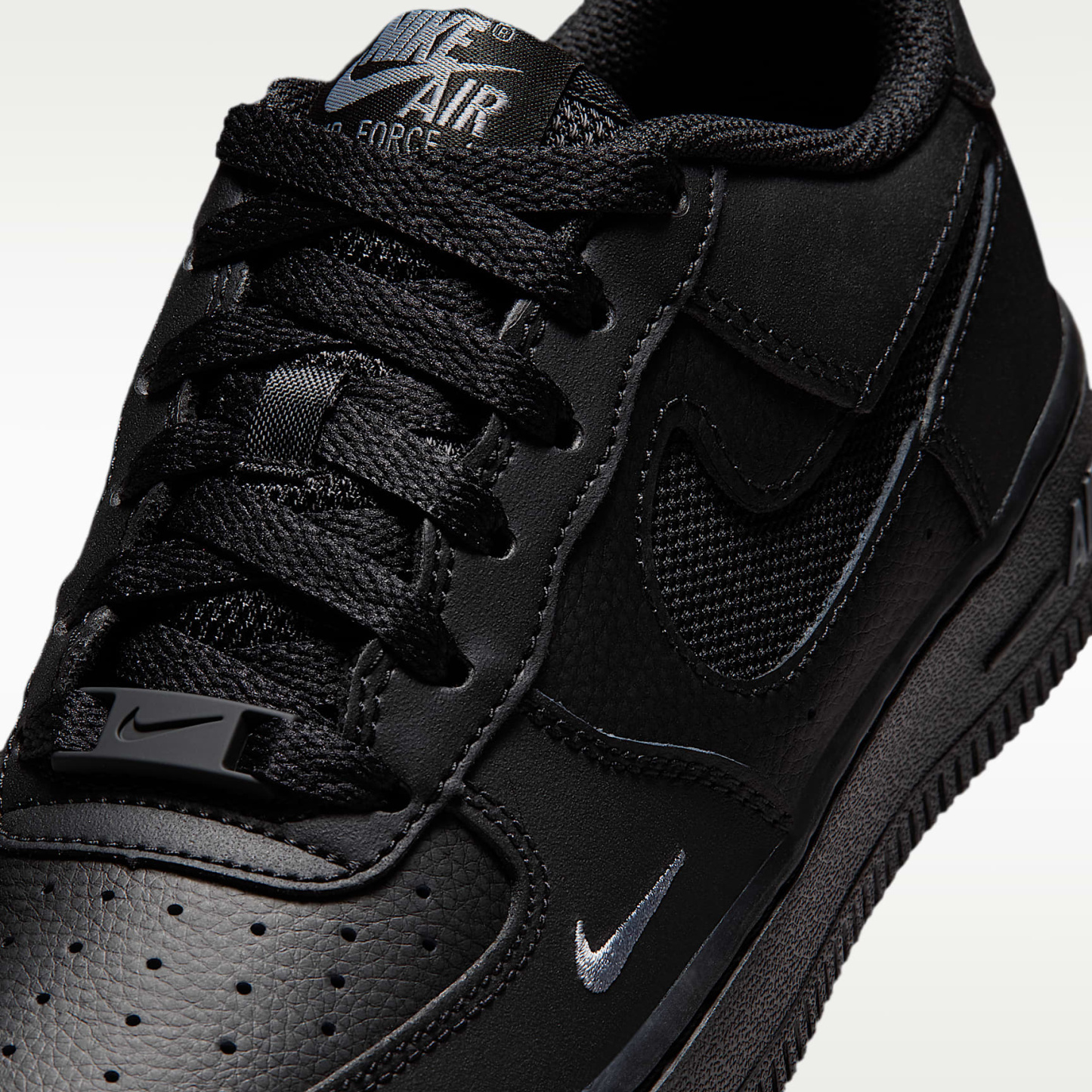 Nike Air Force 1 LV8 Schuh (ältere Kinder) – Schwarz/Cool Grey/Cool Grey