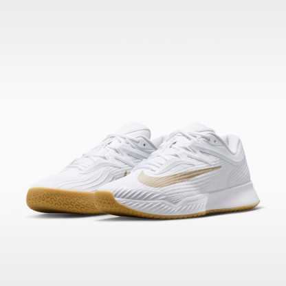 Nike Vapor Pro 3 Tennisschuh für Hartplätze (Herren) – Weiß/Summit White/Linen/Light Orewood Brown