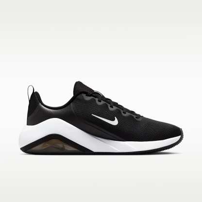 Nike Bella 7 Workout-Schuh (Damen) – Schwarz/Schwarz/Weiß