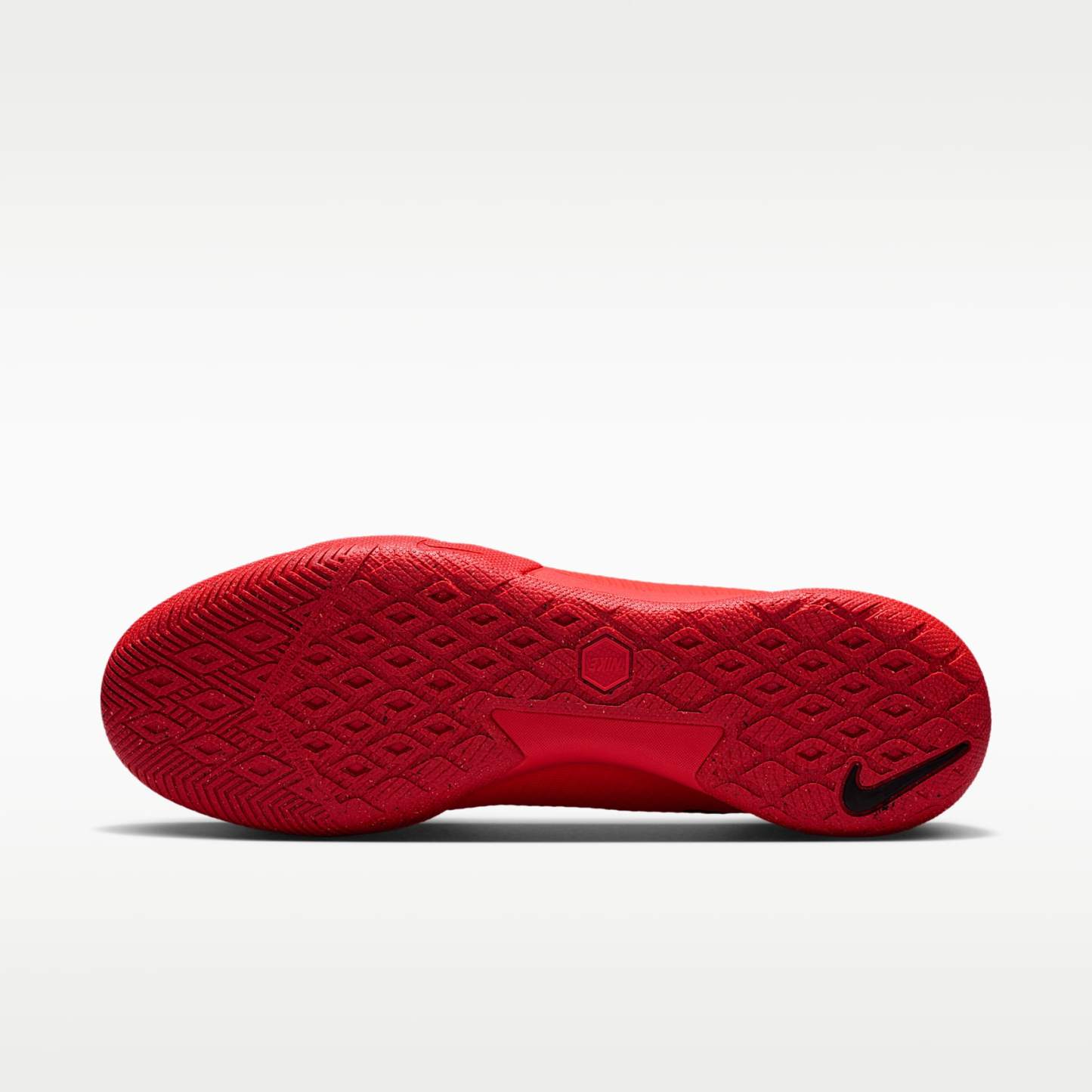 Nike Mercurial Vapor 17 Academy Low-Top-Fußballschuh für Hallen- und Hartplätze – Bright Crimson/Blur