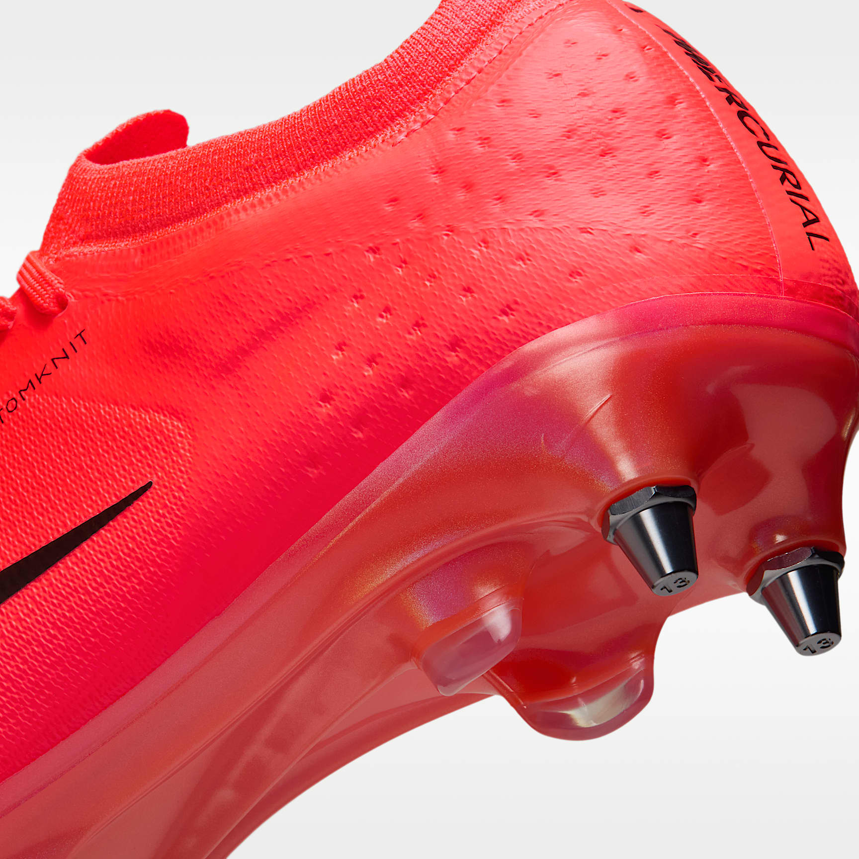 Nike Mercurial Vapor 17 Elite Low-Top-Fußballschuh für weichen Rasen – Bright Crimson/Blur