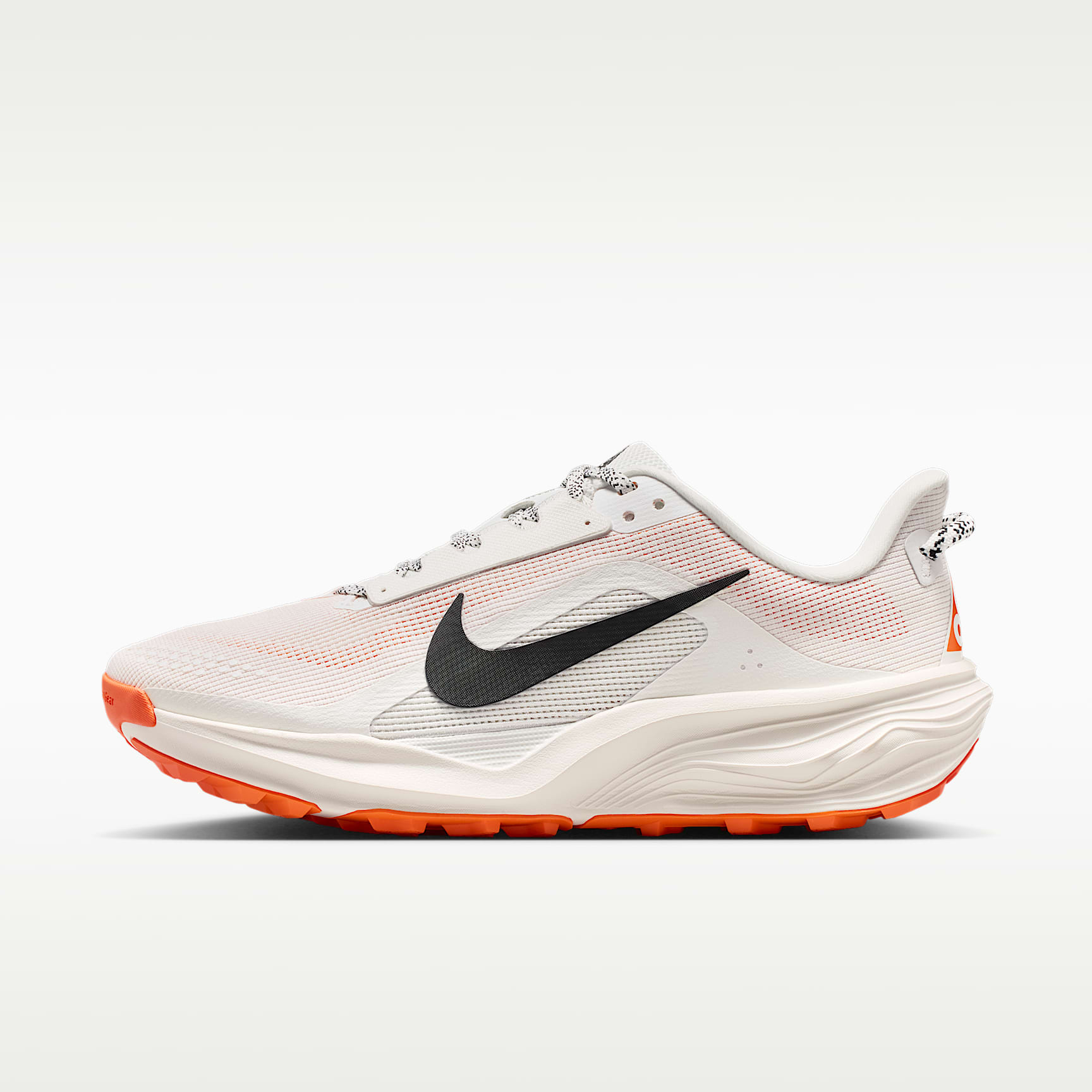 Nike ACG Pegasus Trail Traillaufschuh (Damen) – Summit White/Phantom/Safety Orange/Schwarz