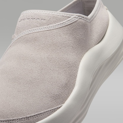 Jordan Future Mules (Herren) – Light Iron Ore/Swan/Legend Medium Brown