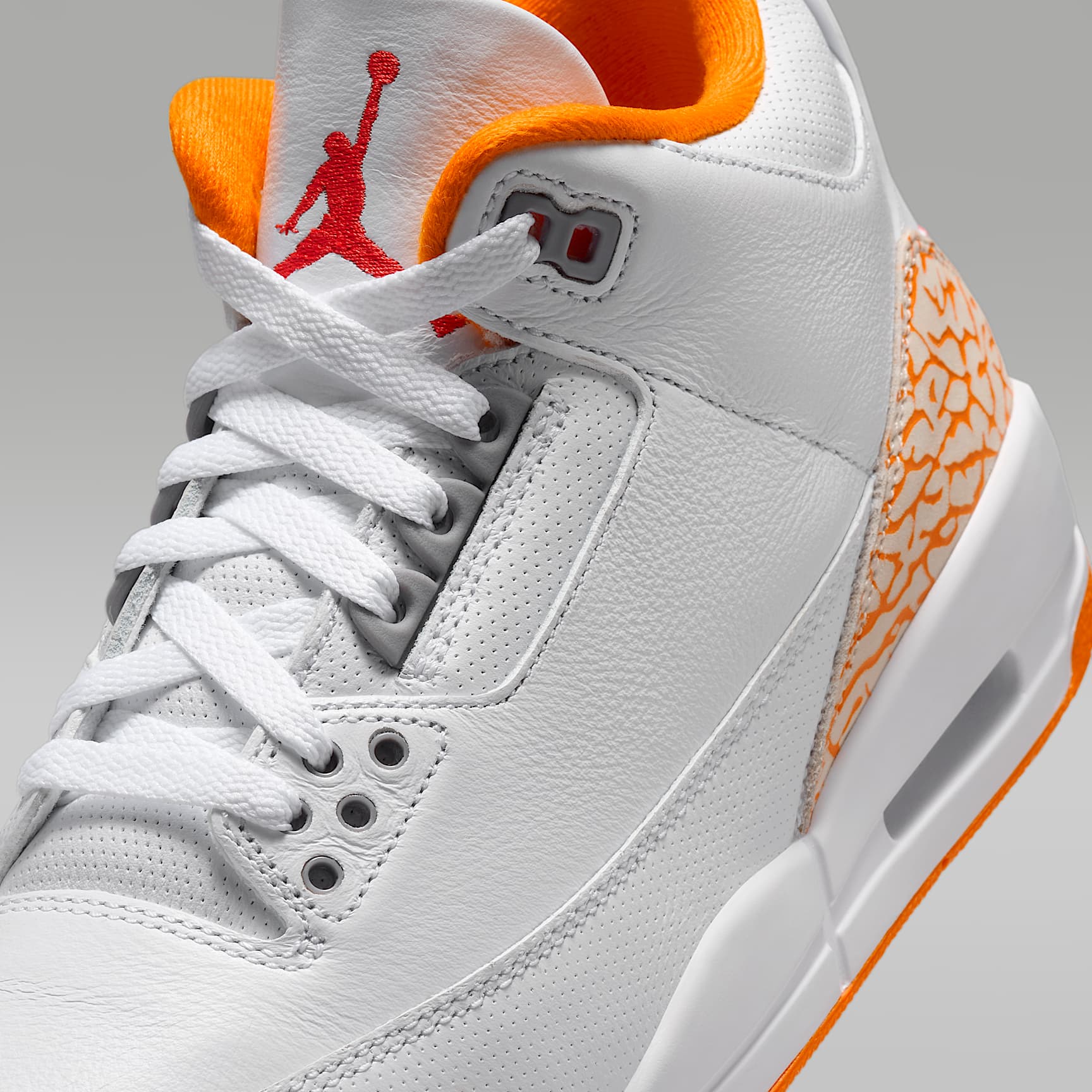 Air Jordan 3 Retro "Sport Renaissance" Schuh (Damen) – Weiß/Cement Grey/Fire Red/Multi-Color