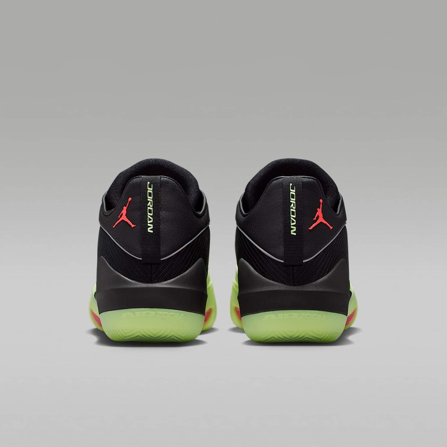 Jordan Triangle Basketballschuh – Schwarz/Barely Volt/Infrared 23
