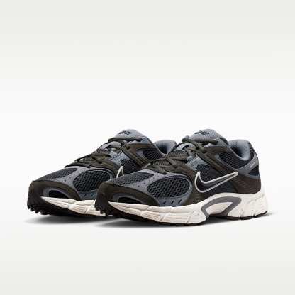 Nike V5 RNR Suede Schuh (Herren) – Anthracite/Cool Grey/Newsprint/Schwarz