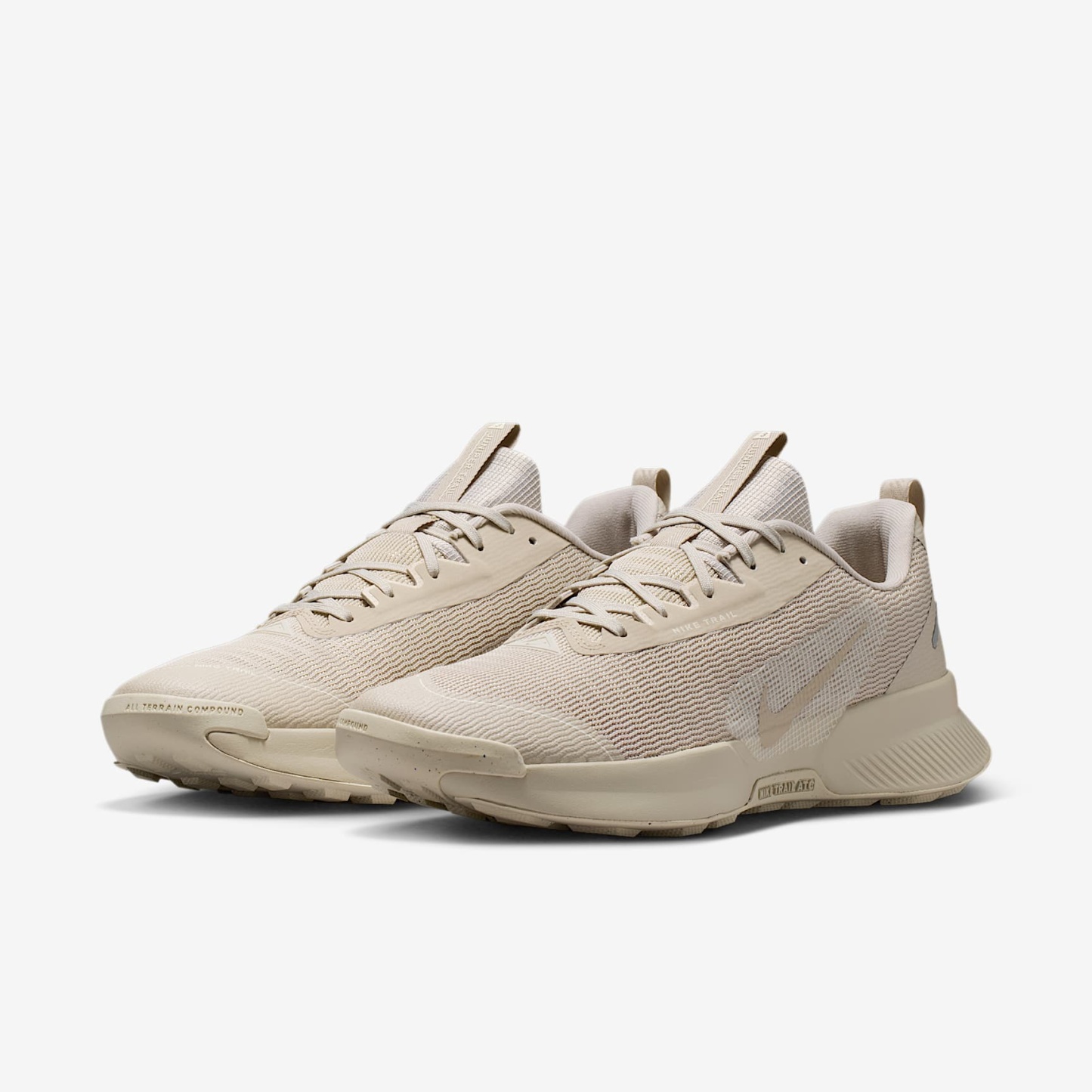 Nike Juniper Trail 3 Traillaufschuh (Herren) – Cream II/Light Orewood Brown/Safety Orange/Cream II