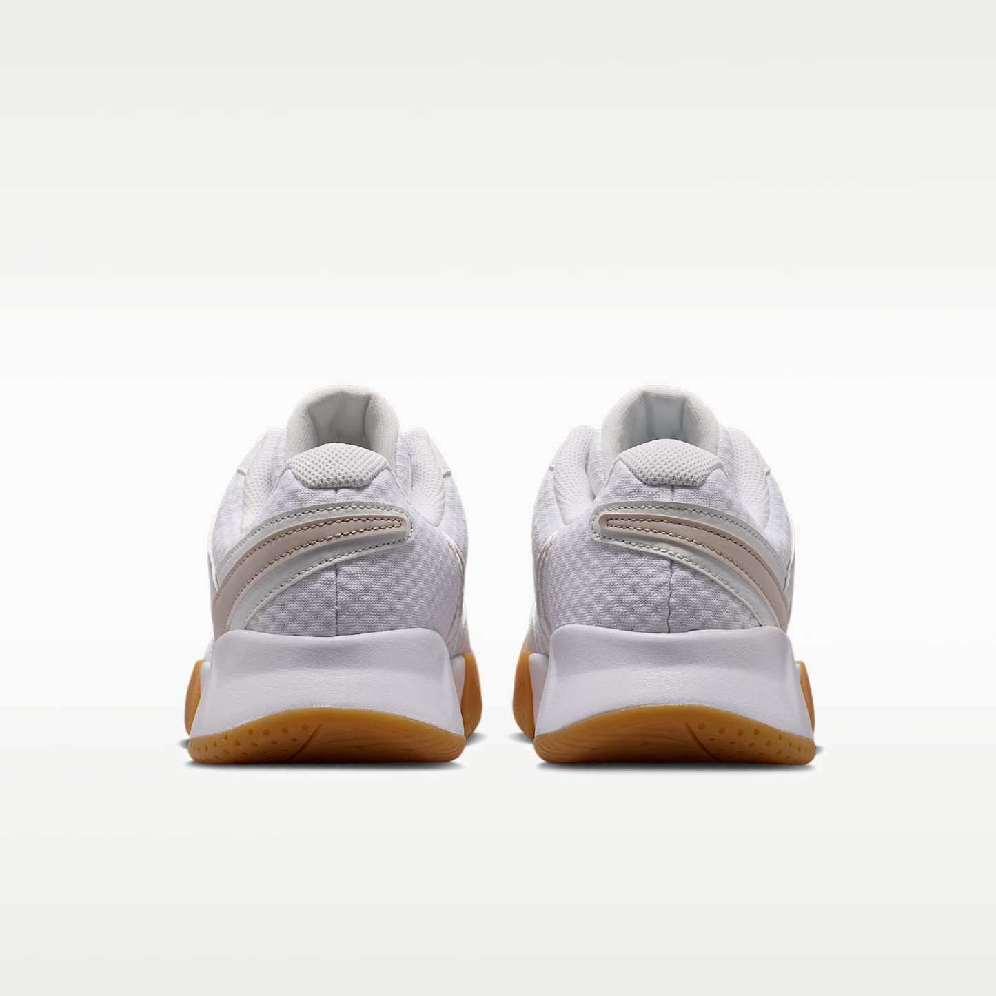 NikeCourt Lite 4 Tennisschuh für Hartplätze (Damen) – Weiß/Summit White/Linen/Light Orewood Brown