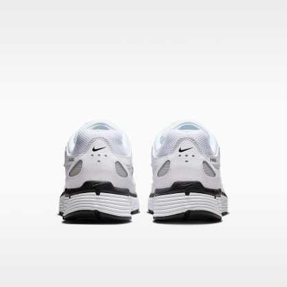 Nike P-6000 Schuh – Weiß/Metallic Silver/Schwarz/Schwarz