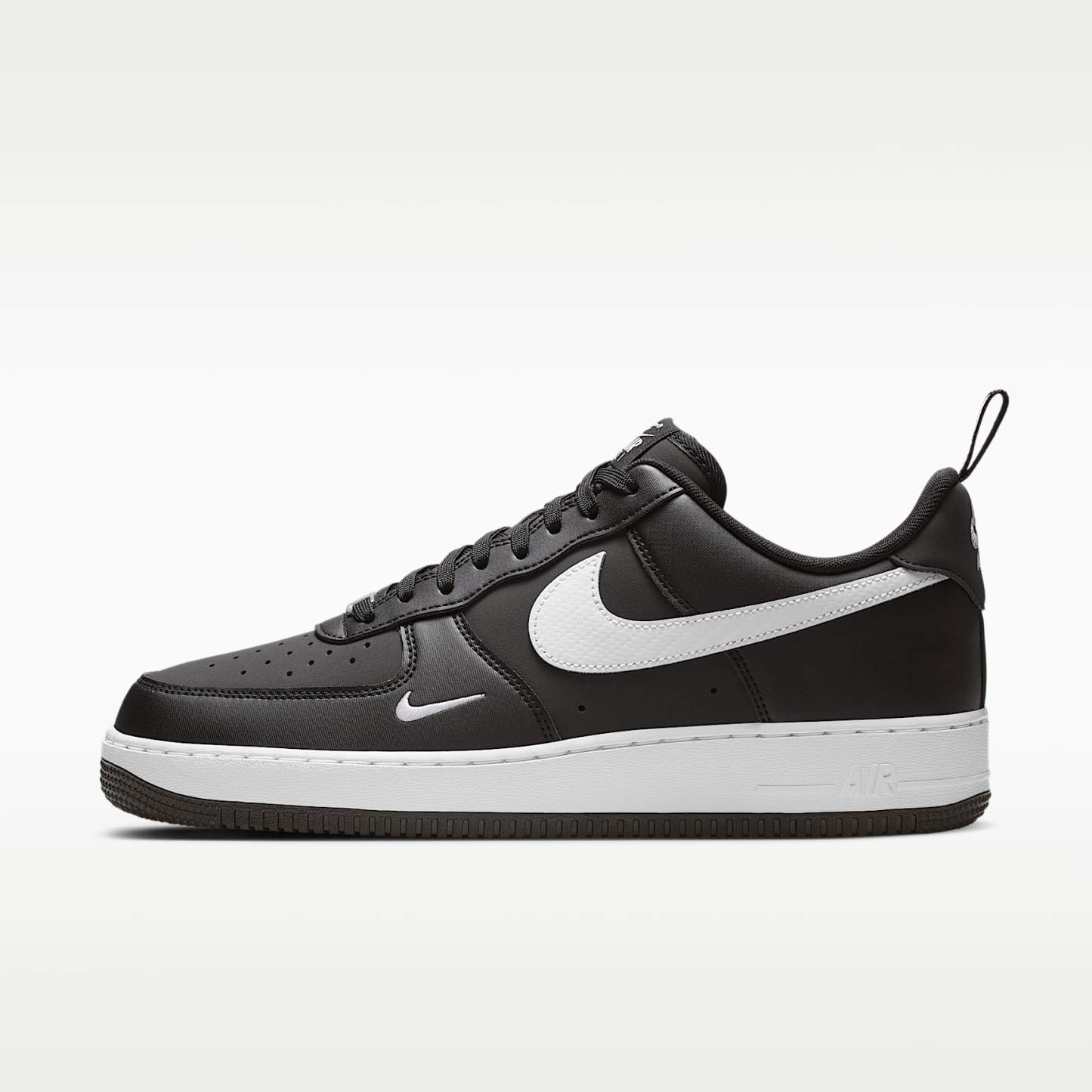 Air Force 1 '07 Herrenschuh – Schwarz/Schwarz/Weiß