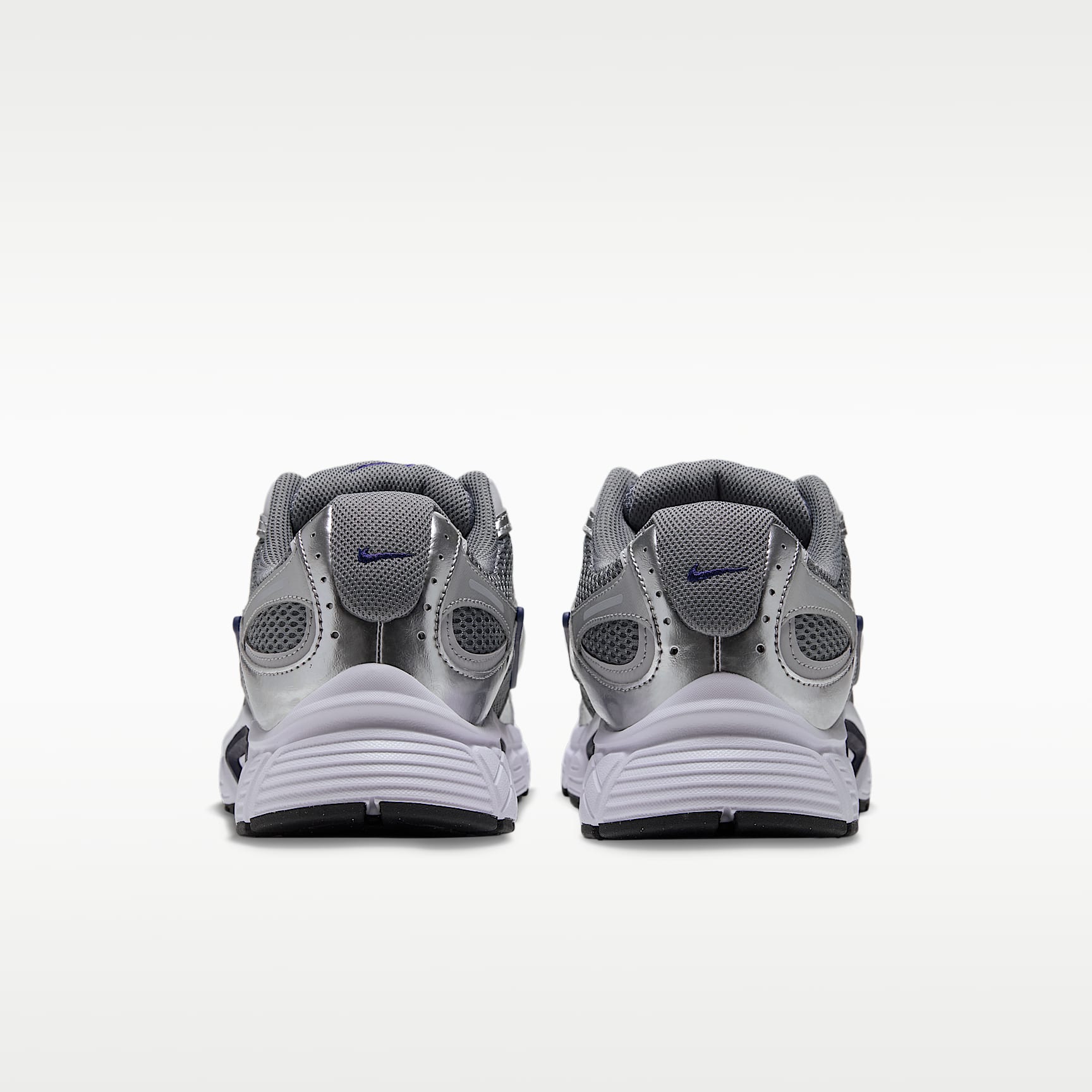 Nike V5 RNR Schuh (Herren) – Smoke Grey/Wolf Grey/Midnight Navy/Metallic Silver