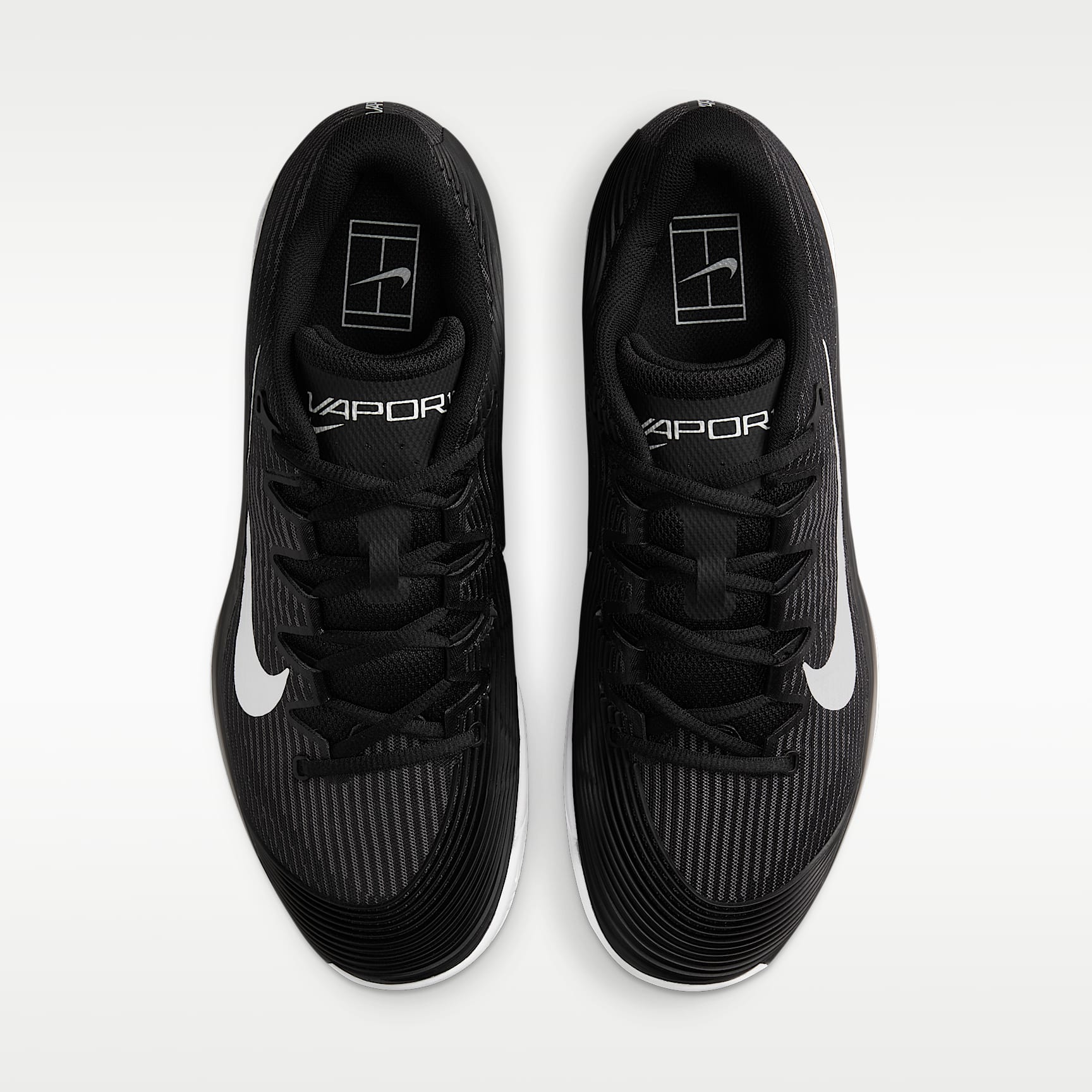 Nike Vapor 12 Clay Court Tennisschuh (Herren) – Schwarz/Dark Smoke Grey/Weiß