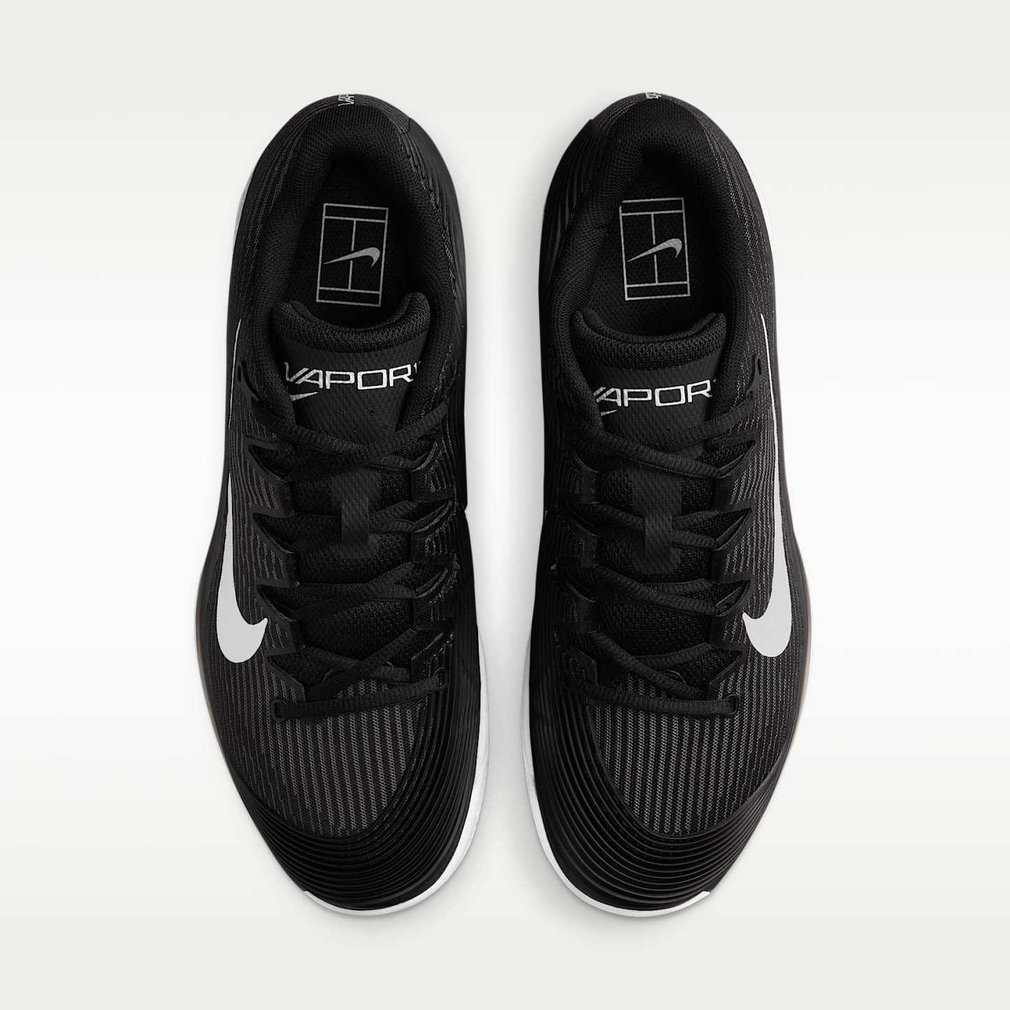 Nike Vapor 12 Clay Court Tennisschuh (Herren) – Schwarz/Dark Smoke Grey/Weiß