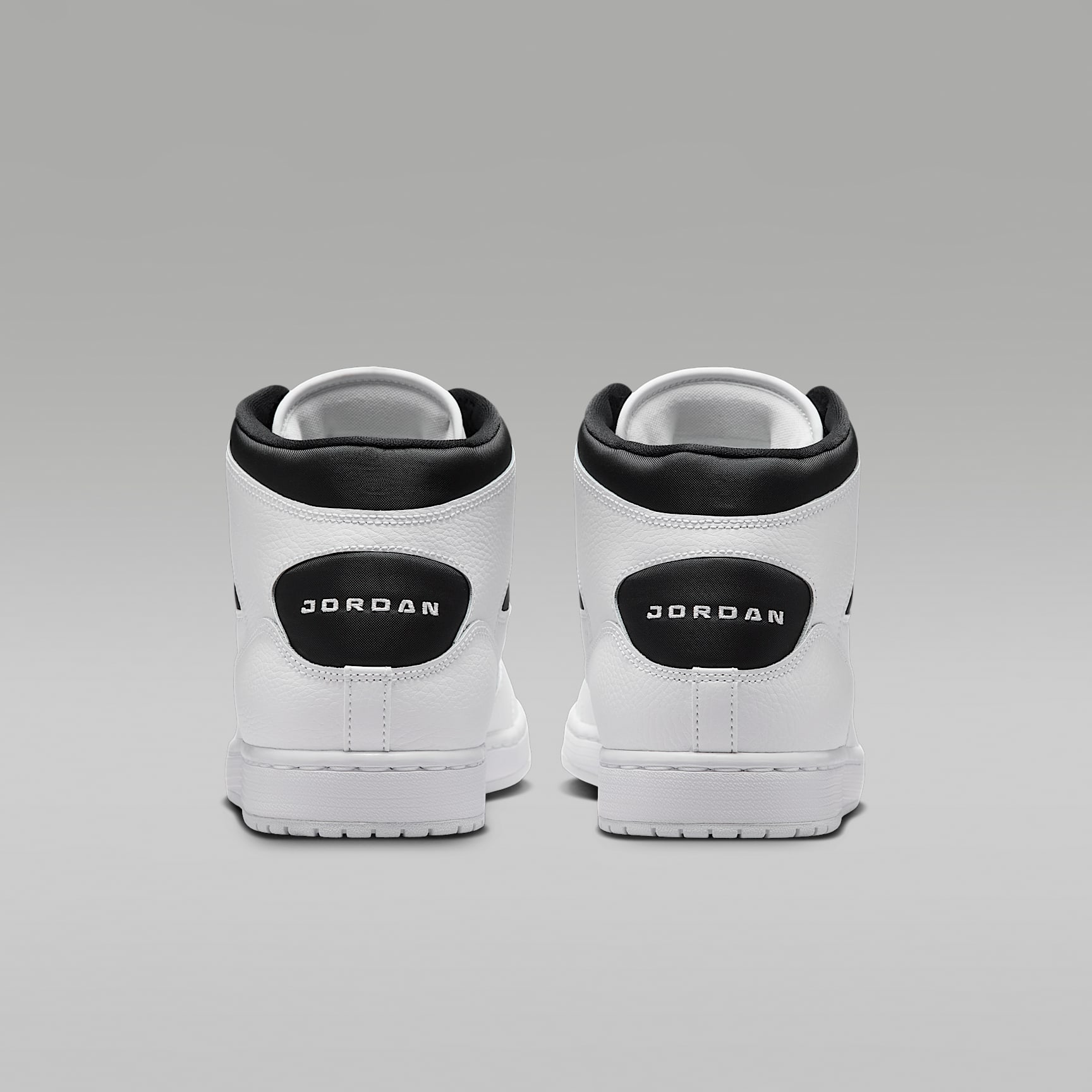 Jordan Court Connect Mid Herrenschuhe – Weiß/Schwarz/Gym Red