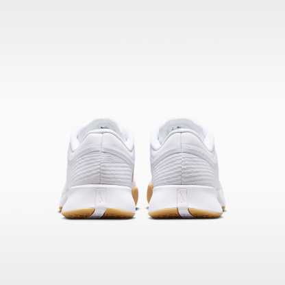 Nike Vapor Pro 3 Tennisschuh für Hartplätze (Herren) – Weiß/Summit White/Linen/Light Orewood Brown