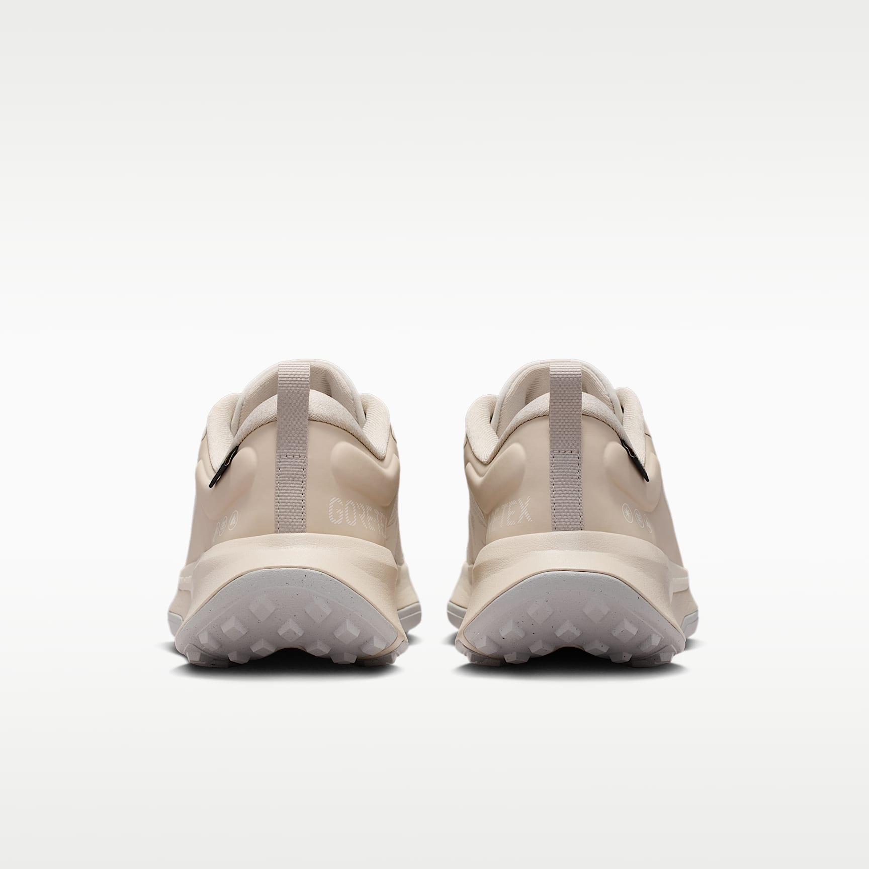 Nike Juniper Trail 2 GORE-TEX wasserfester Traillaufschuh (Damen) – Cream II/Light Orewood Brown