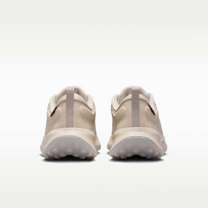 Nike Juniper Trail 2 GORE-TEX wasserfester Traillaufschuh (Damen) – Cream II/Light Orewood Brown