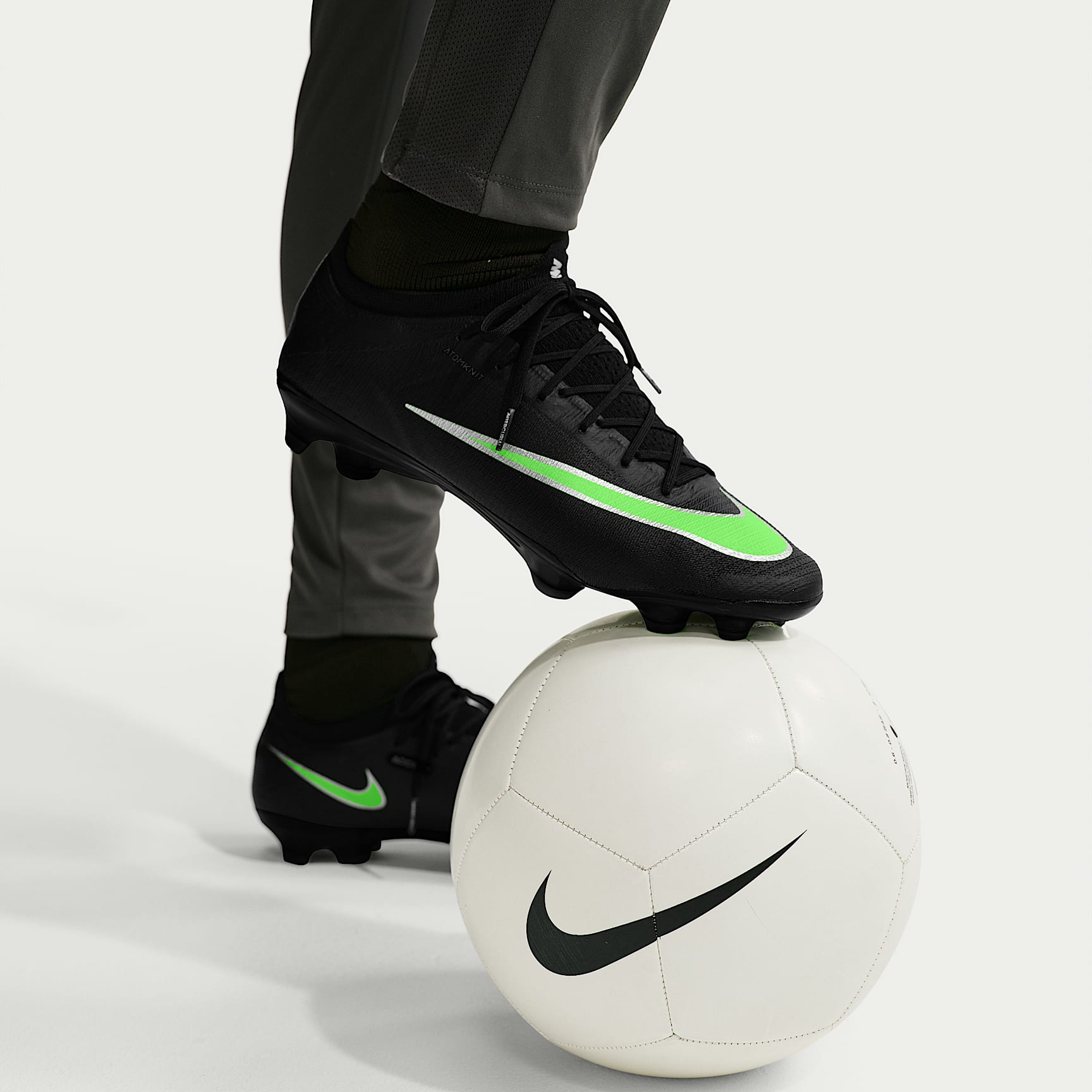 Nike Mercurial Vapor 17 Elite Low-Top-Fußballschuh für normalen Rasen – Schwarz/Schwarz/Illusion Green