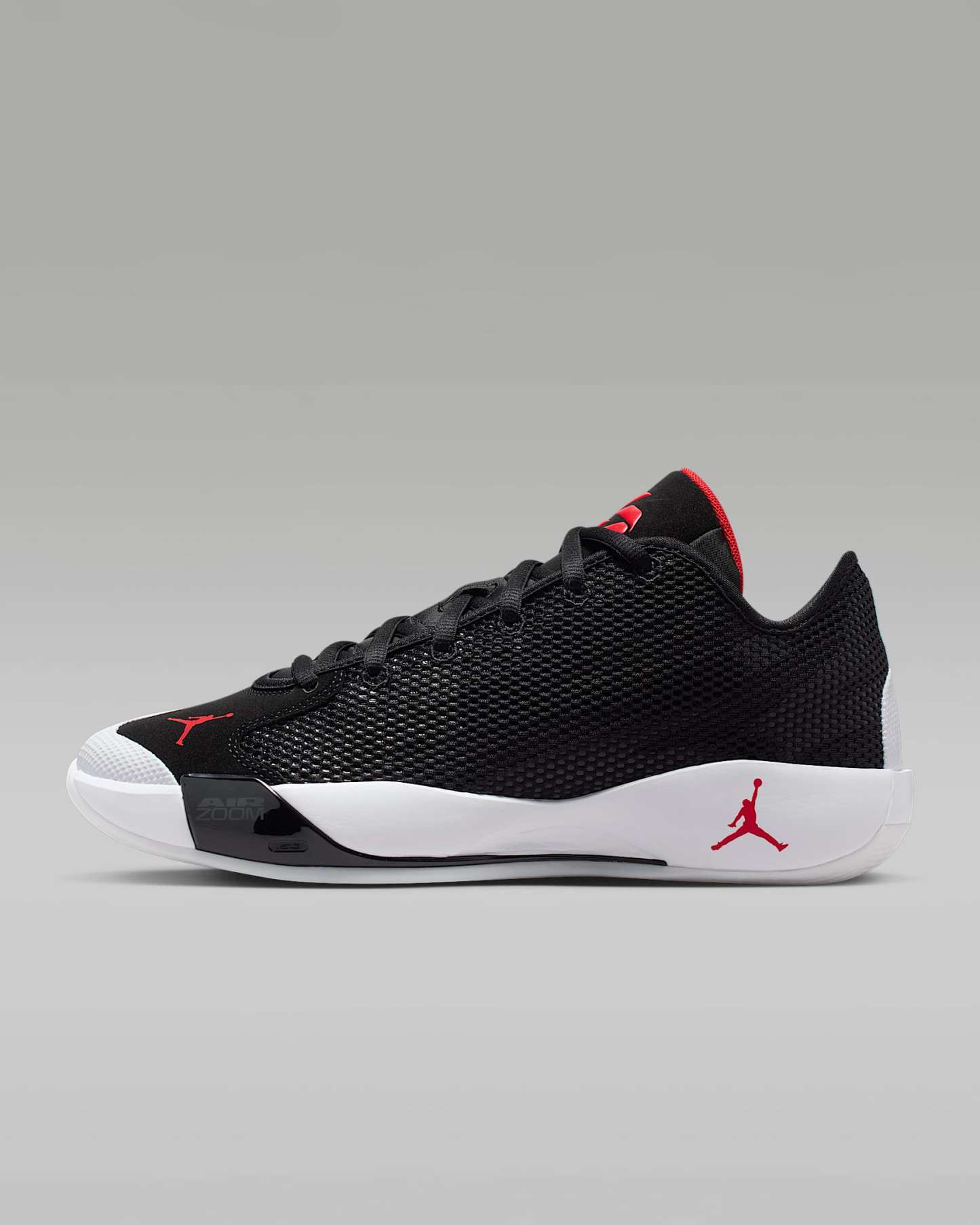 Luka 77 Basketballschuh – Schwarz/Weiß/University Red