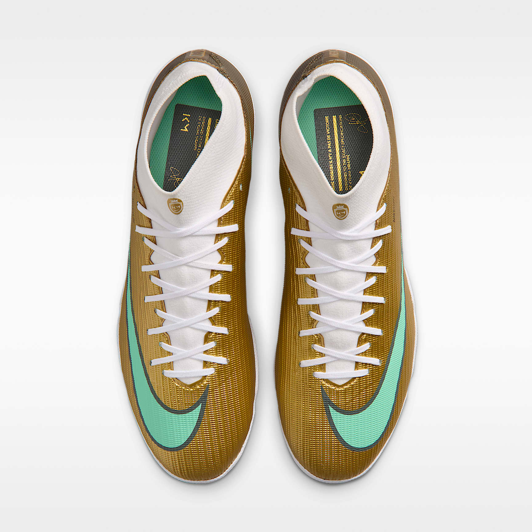 Nike Mercurial Superfly 11 Academy „Kylian Mbappé“ High-Top-Fußballschuh für Turf – Metallic Gold/Green Glow