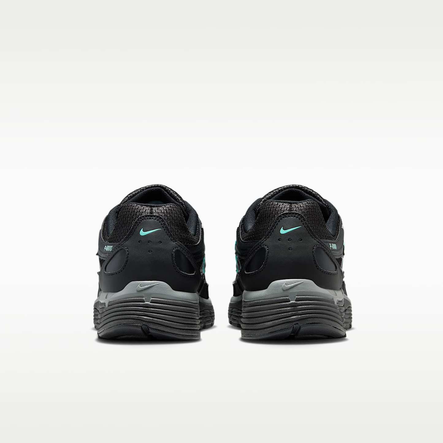 Nike P-6000 Schuh (Herren) – Schwarz/Hyper Turquoise/Cool Grey/Metallic Cool Grey