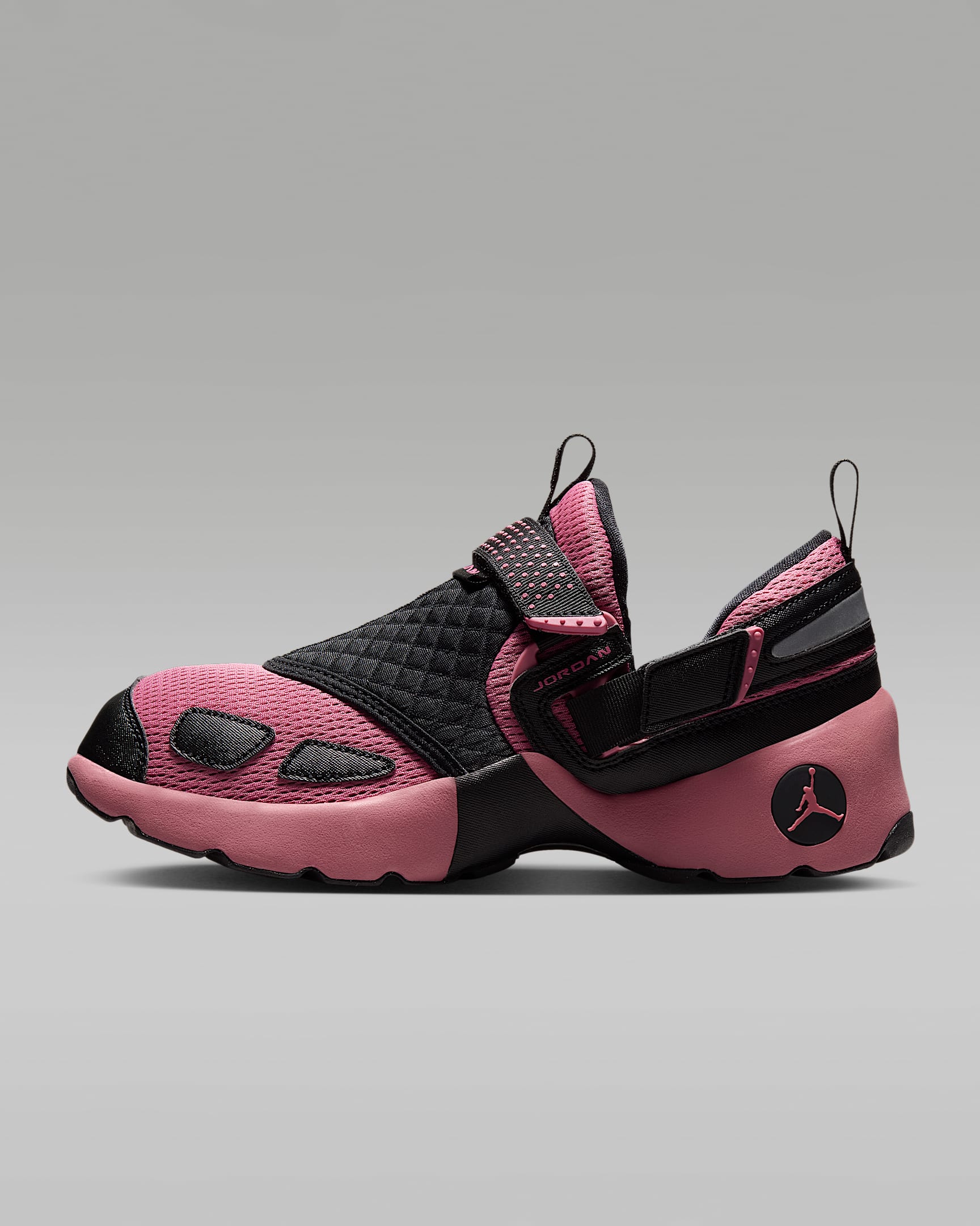 Jordan Trunner LX Schuh (Damen) – Schwarz/Reflective Silver/Desert Berry