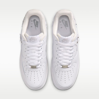 Nike Air Force 1 '07 "Florette" Schuh (Damen) – Weiß/Wolf Grey/Metallic Silver/Weiß