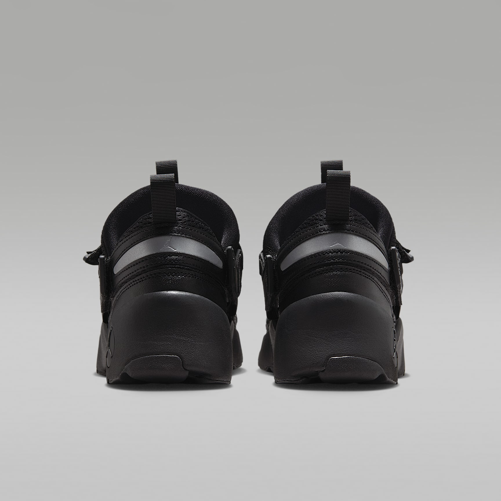 Jordan Trunner LX Schuh (Damen) – Schwarz/Schwarz/Schwarz