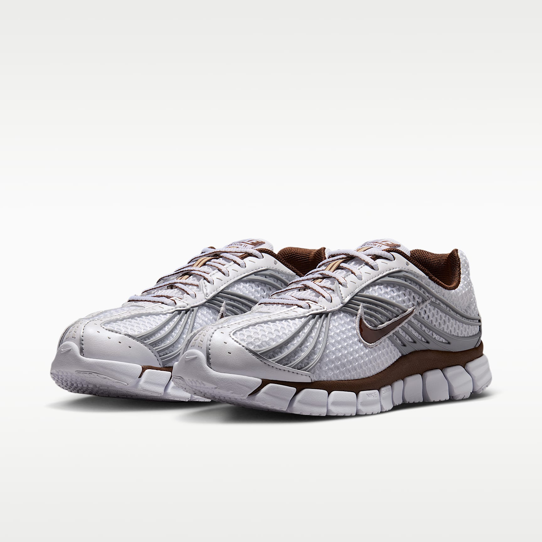 Nike Zoom Skylon 11 Damenschuh – Weiß/Metallic Silver/Cacao Wow