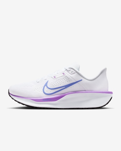 Nike Quest 6 Straßenlaufschuh (Damen) – Weiß/Schwarz/Bright Violet/Sapphire