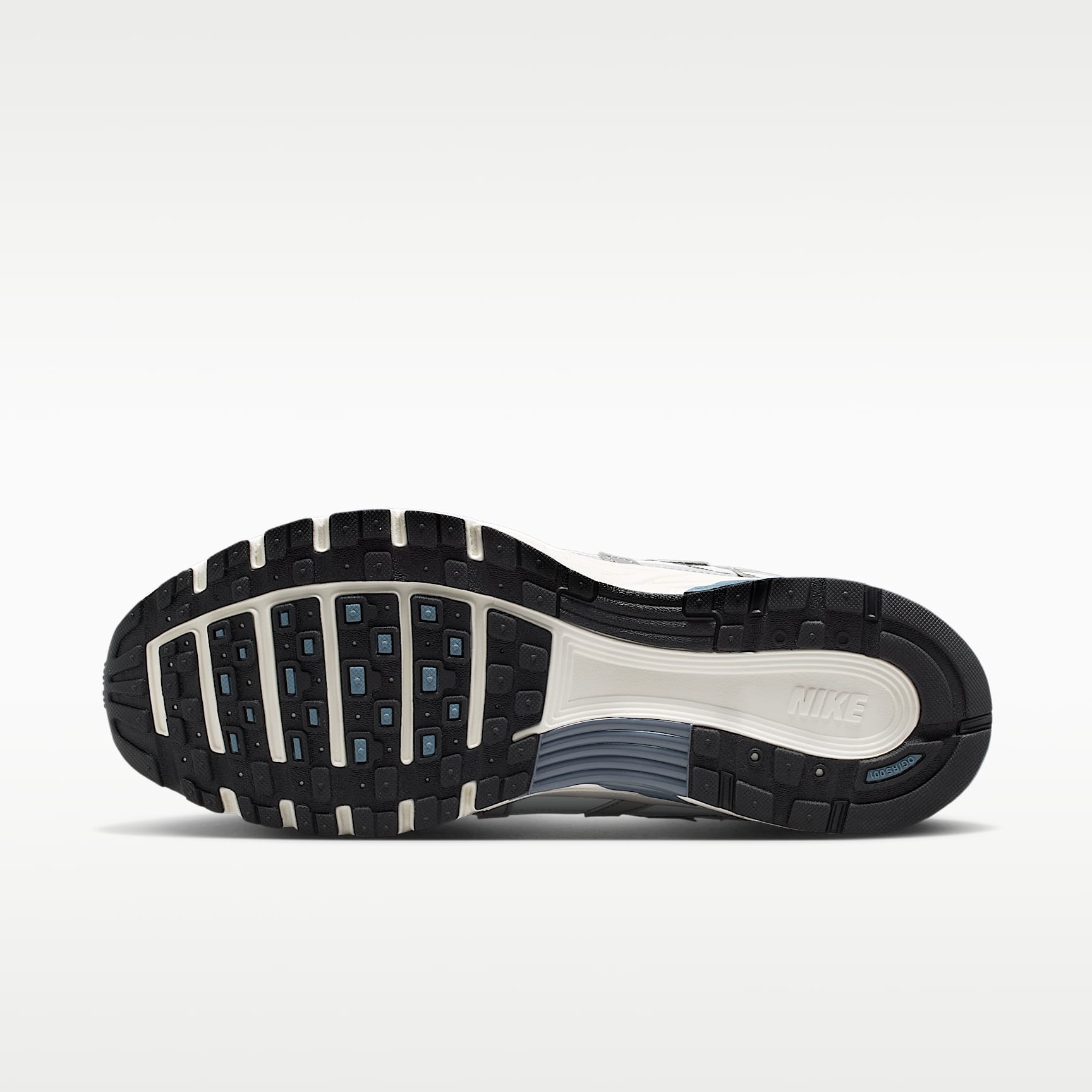 Nike P-6000 Schuh (Herren) – Light Smoke Grey/Smoke Grey/Photon Dust/Blue Graphite