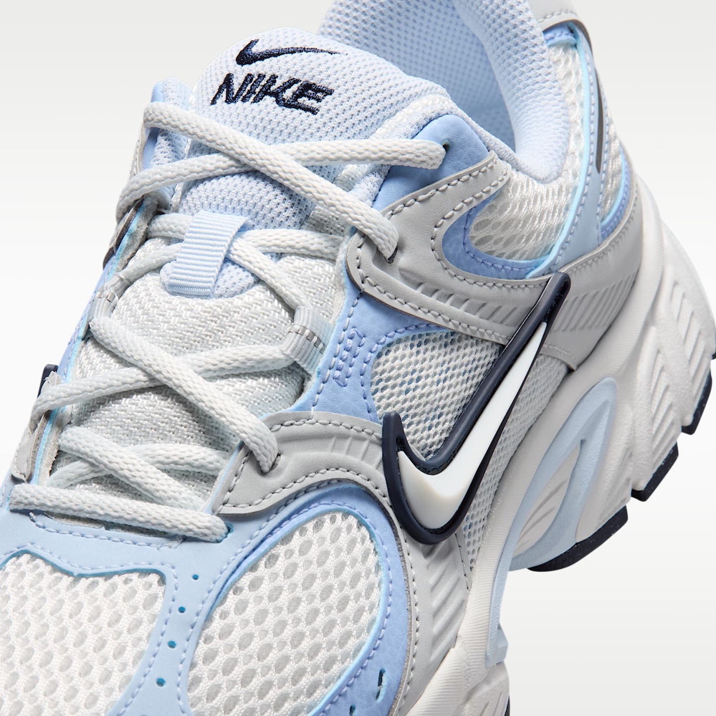 Nike V5 RNR Schuh (Damen) – Off White/Hydrogen Blue/Aluminum/Off White