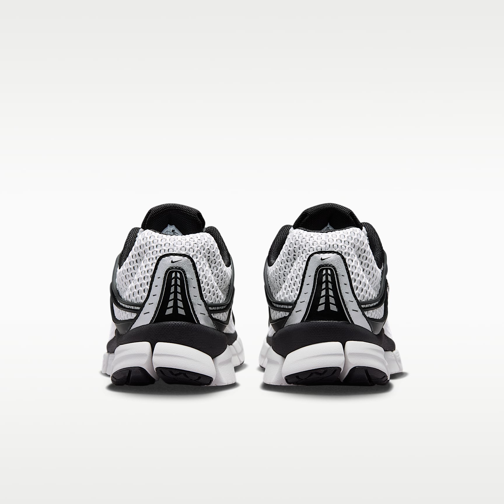Nike Zoom Skylon 11 Schuh – Summit White/Schwarz/Light Smoke Grey/Metallic Silver