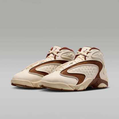 Air Jordan OG Damenschuh – Pale Ivory/Light British Tan/Muslin/Track Red