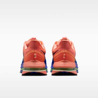 Nike Pegasus Premium Straßenlaufschuh (Herren) – Racer Blue/Atomic Pink/Volt Tint/Schwarz