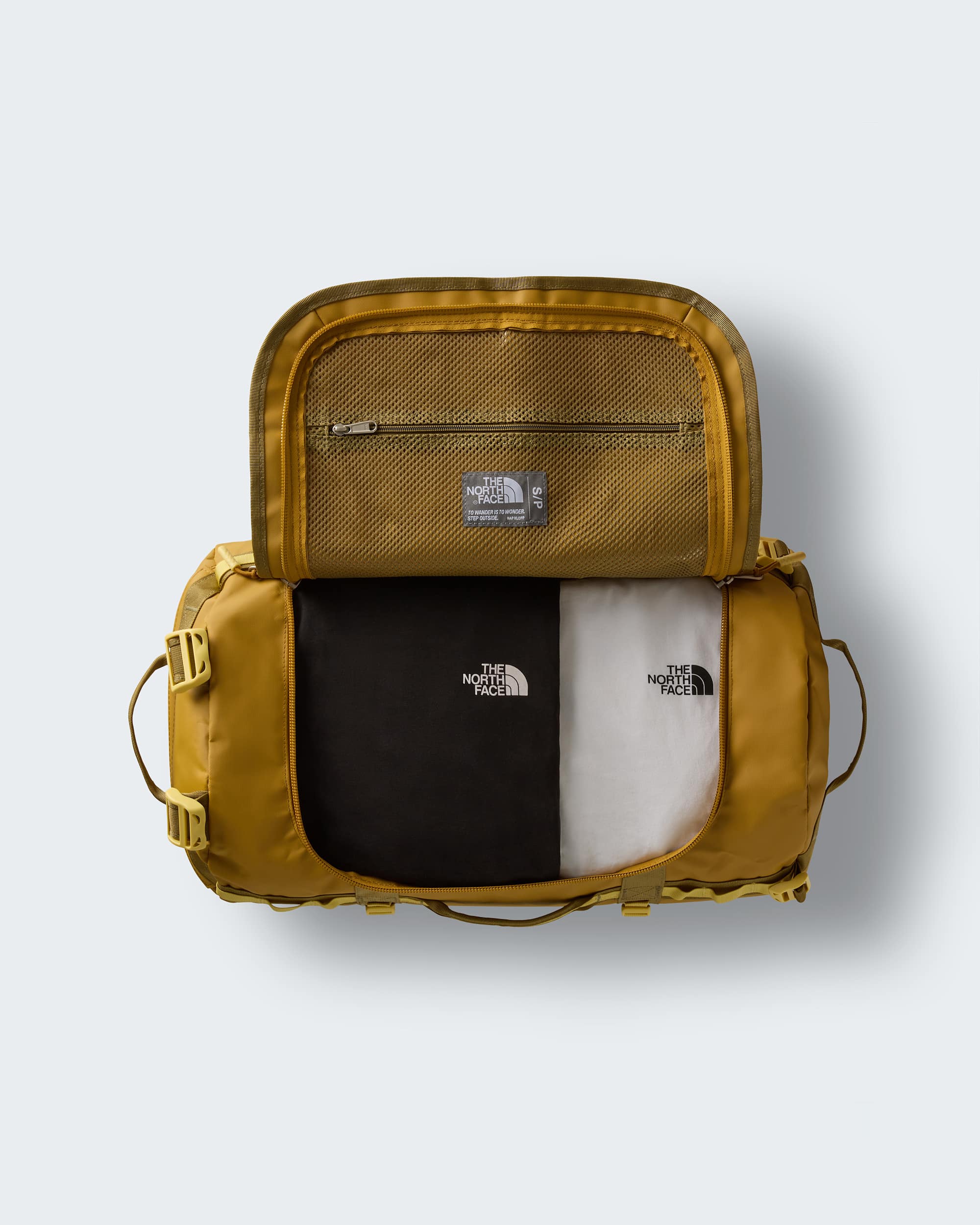 Base Camp Duffel-Tasche 50L – S – Golden Tan-Cedar-Honeyed Sand